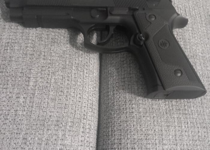 Grajewo ogłoszenia: Sprzedam nowa wiatrówkę beretta elita 2